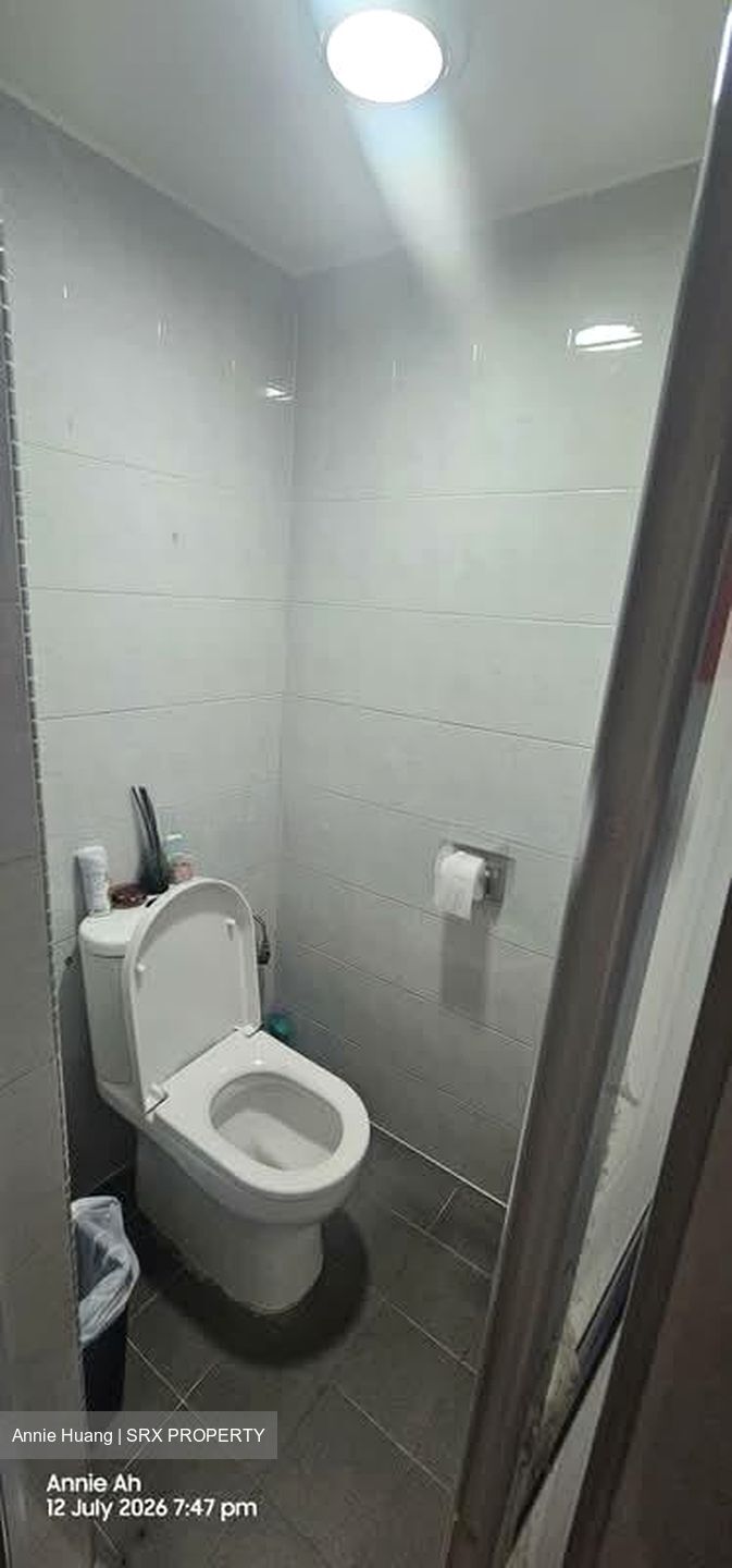 Sembawang Hills Estate (D20), Terrace #598038741
